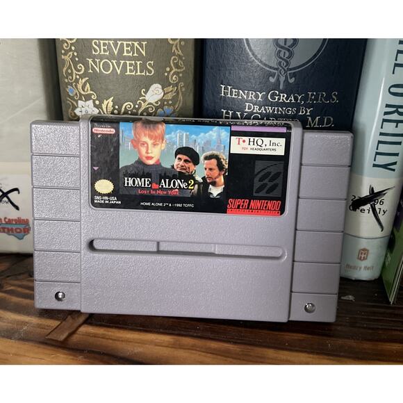 Home Alone 2 Lost In New York (Super Nintendo SNES, 1991) Authentic Game Only - Picture 1 of 7